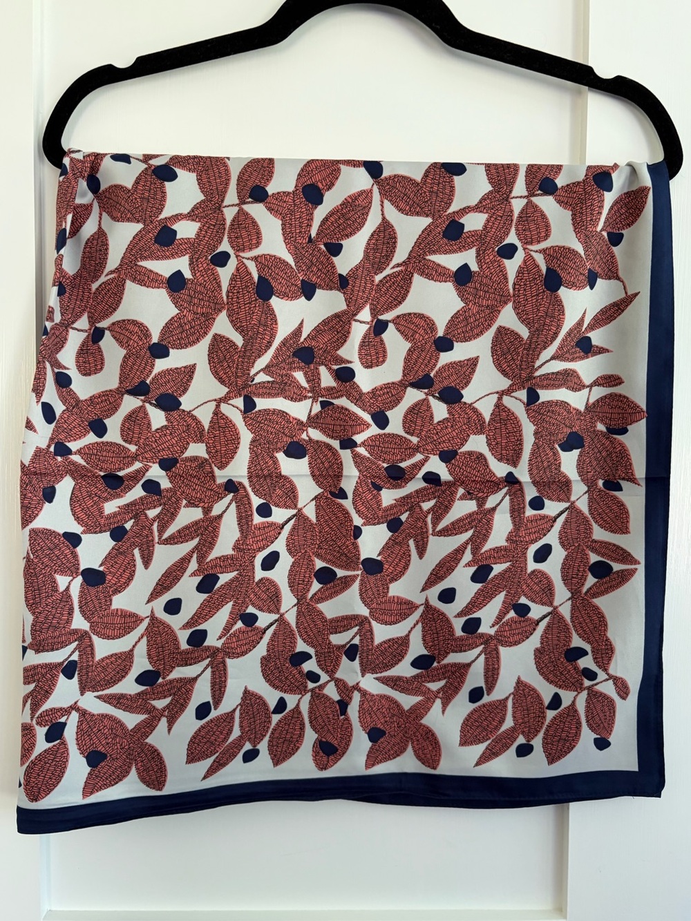 Women’s Silk Square Scarf (one size)